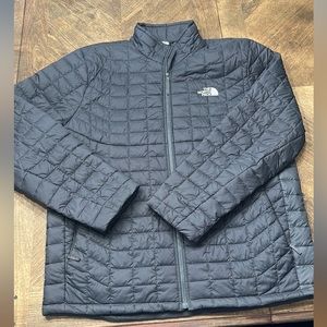 Men’s North Face jacket